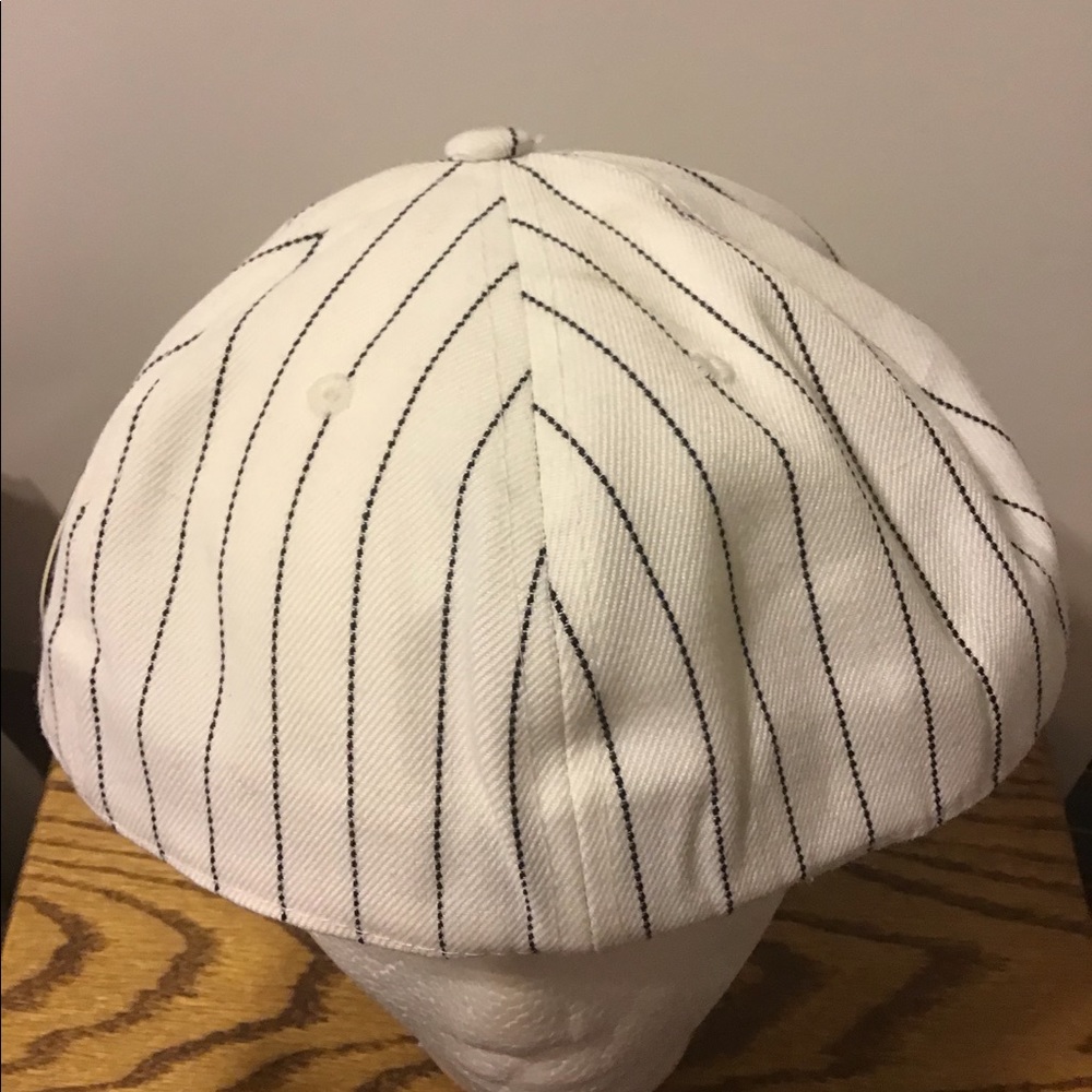 Yankees Baseball Cap - Picture 3 of 4
